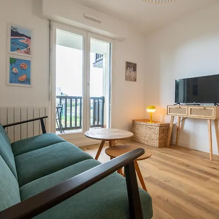 - Vue Mer - Acces Direct A La Plage Apartment