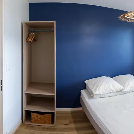 - Vue Mer - Acces Direct A La Plage Apartment *